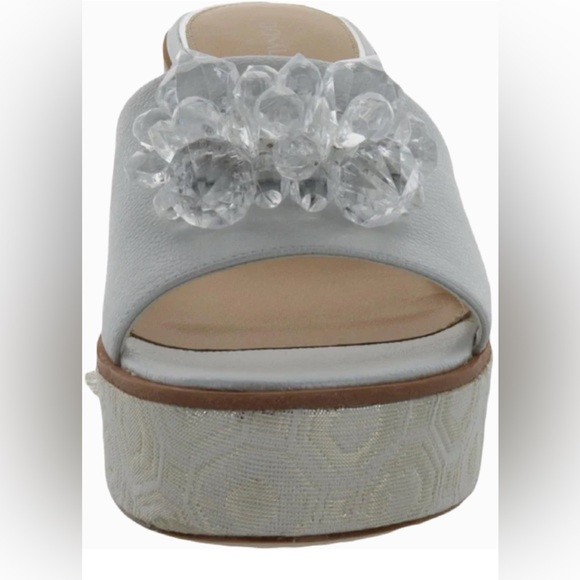 DONALD J. PLINER IDINA PATENT SLIDES WEDGE SANDALS SIZE 11 NWT - Picture 3 of 3